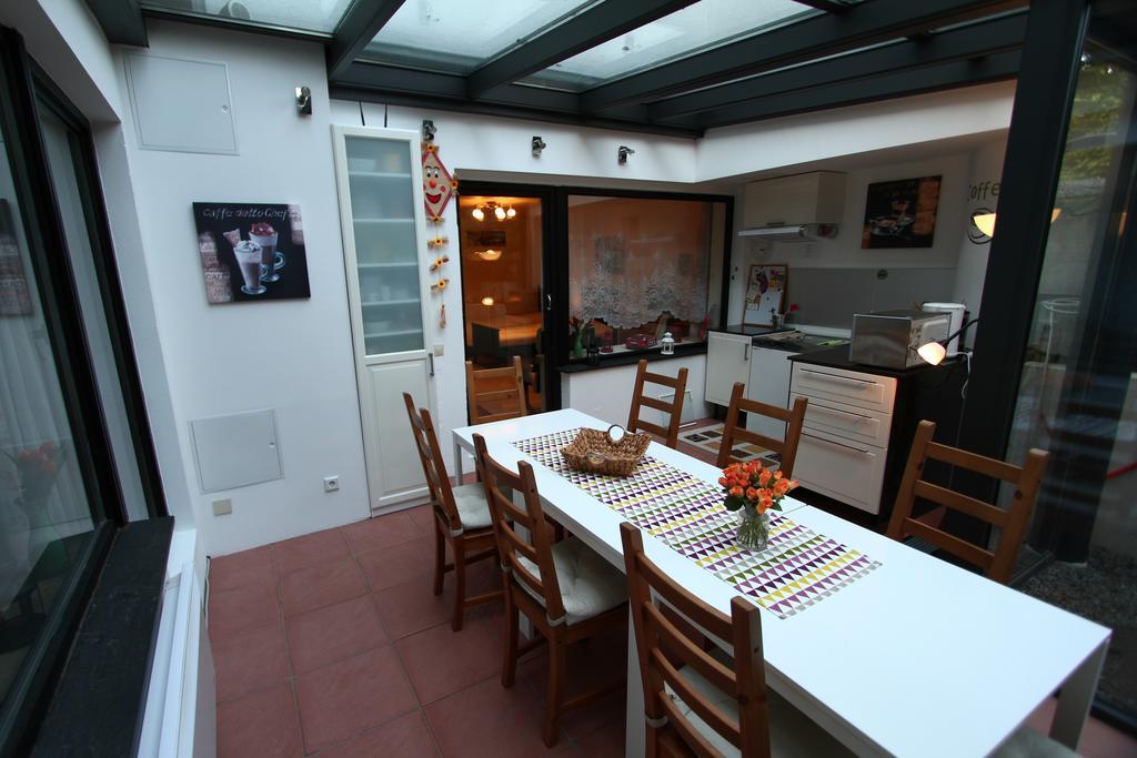 Christianes Gaestehaus Homestay Dusseldorf
